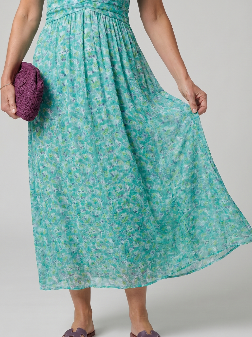 Juna | Vestido midi de manga corta con estampado floral diminuto