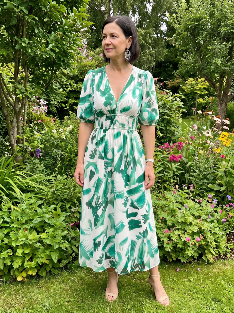 Candlia | Vestido midi estampado abstracto con mangas abullonadas y escote en V