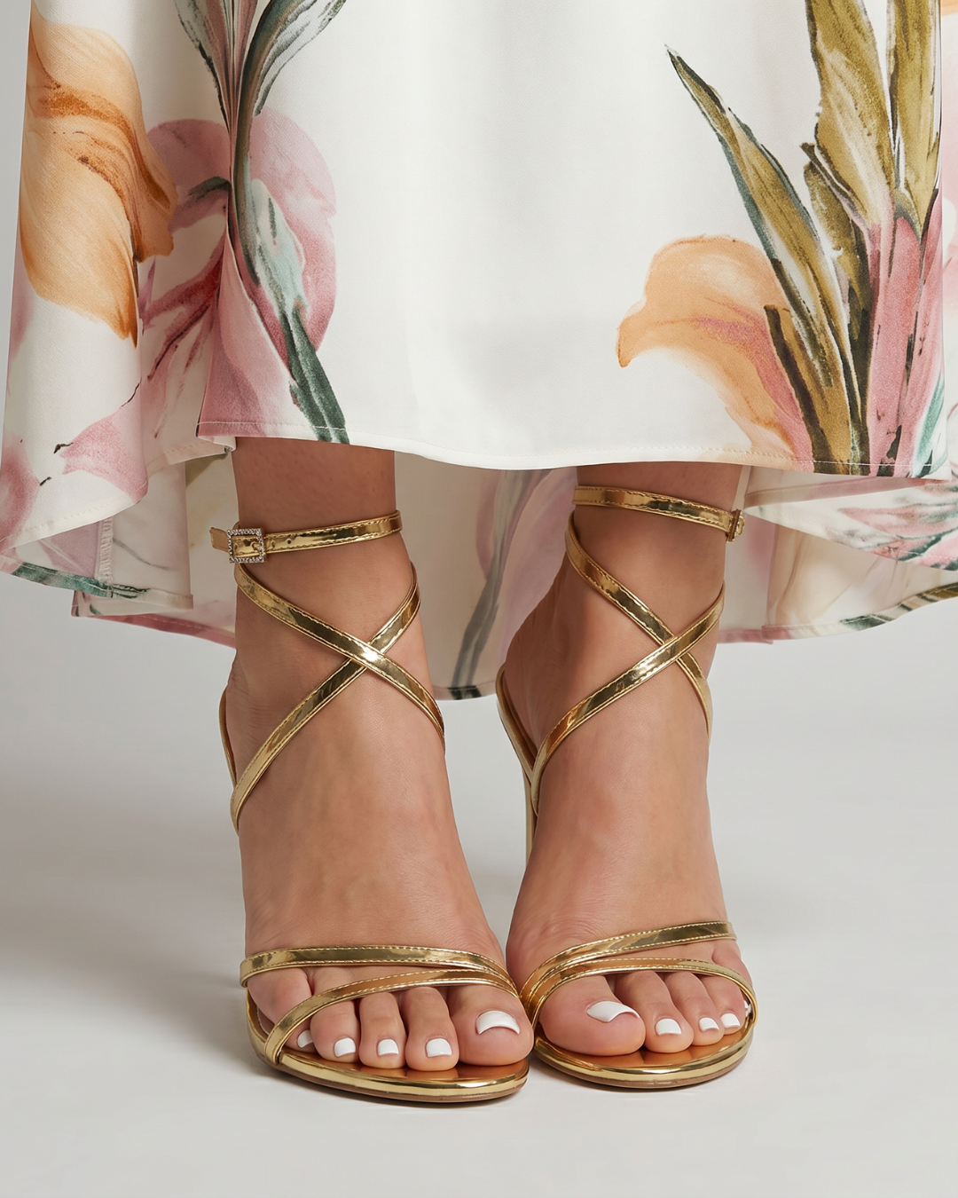 Isolde | Sandalias de tacón stiletto con tiras envolventes metálicas