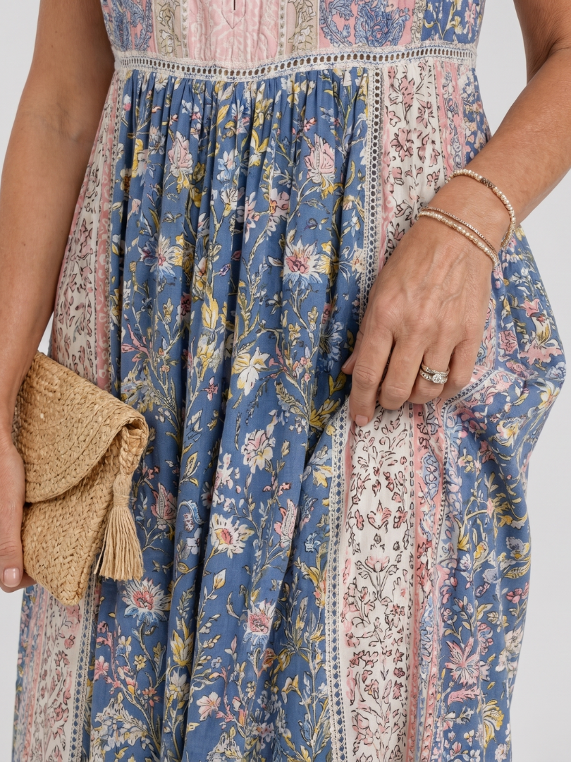 Lemez | Vestido midi sin mangas con estampado floral mixto y detalle de botones