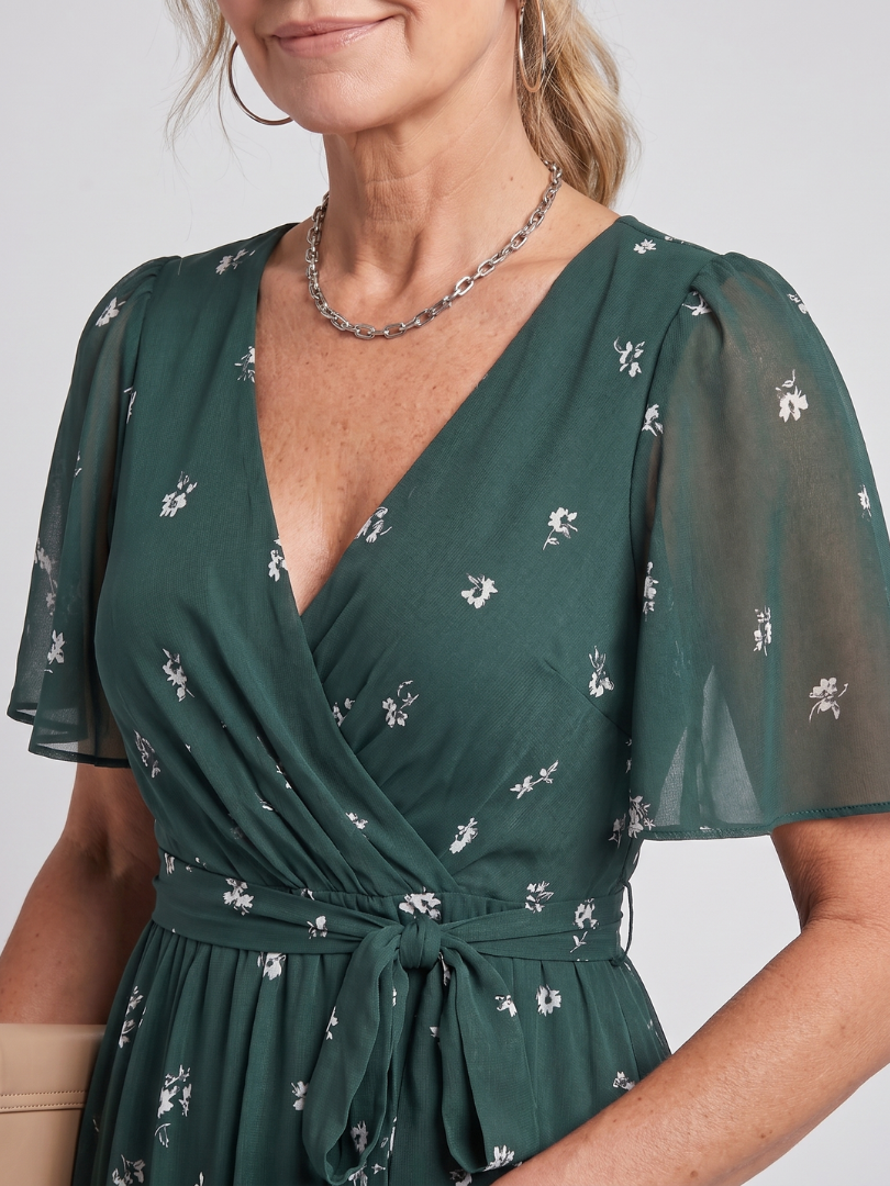 Mirabel | Vestido midi con manga volante, cintura fruncida y estampado floral
