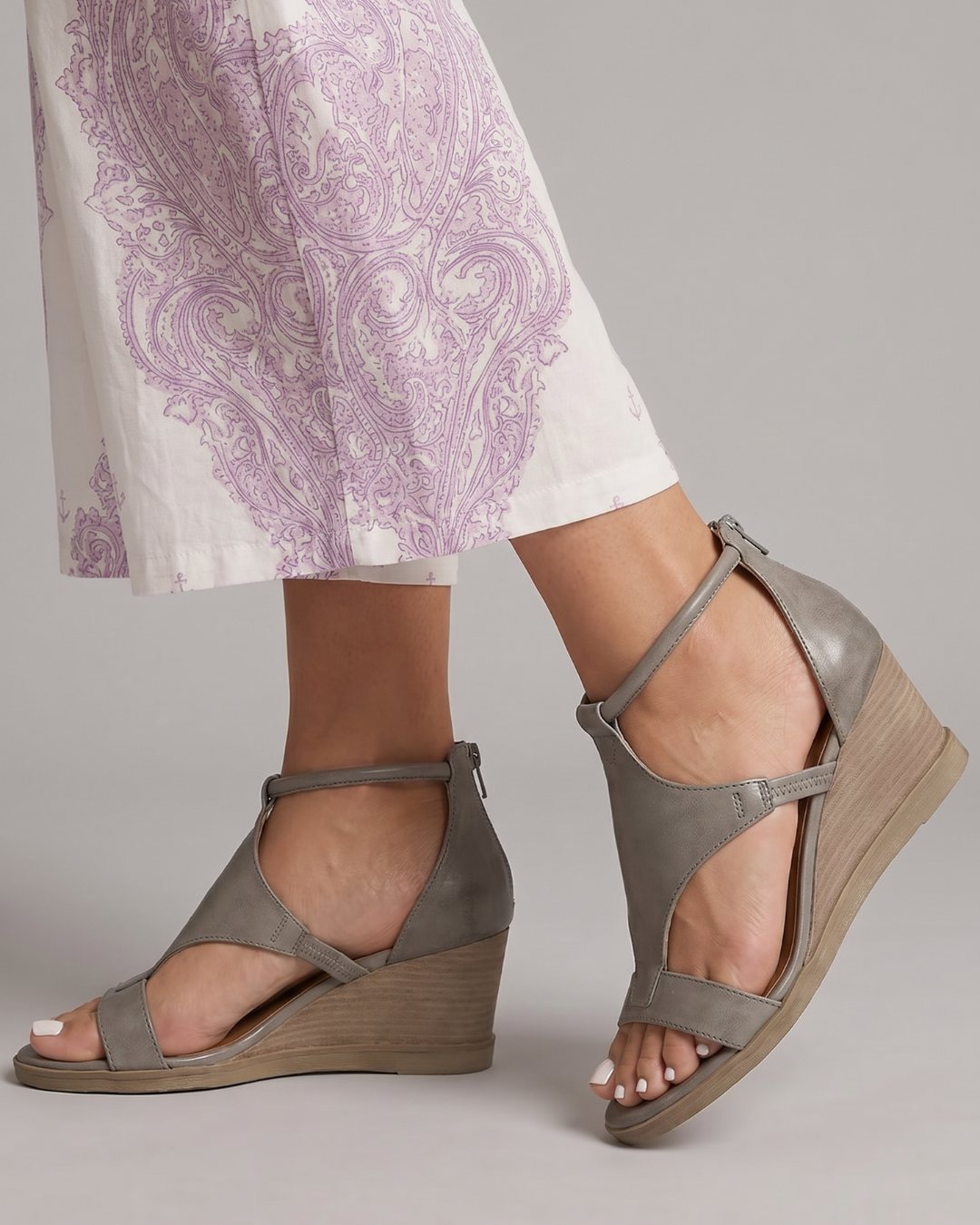 Elokeza | Sandalias de cuña con puntera abierta y cómodas