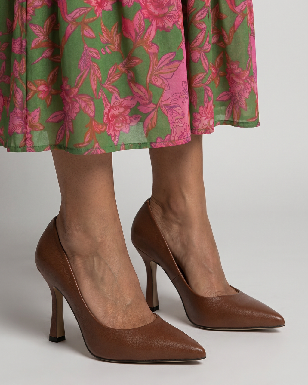 Corinne | Pumps de punta afilada con tacón de aguja clásico