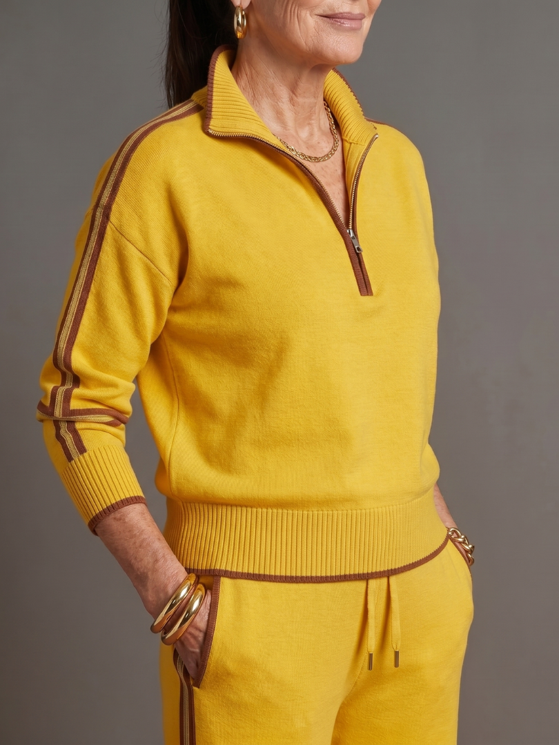 Rain | Conjunto de sudadera con cuello de cremallera y manga larga y pantalón con franja lateral