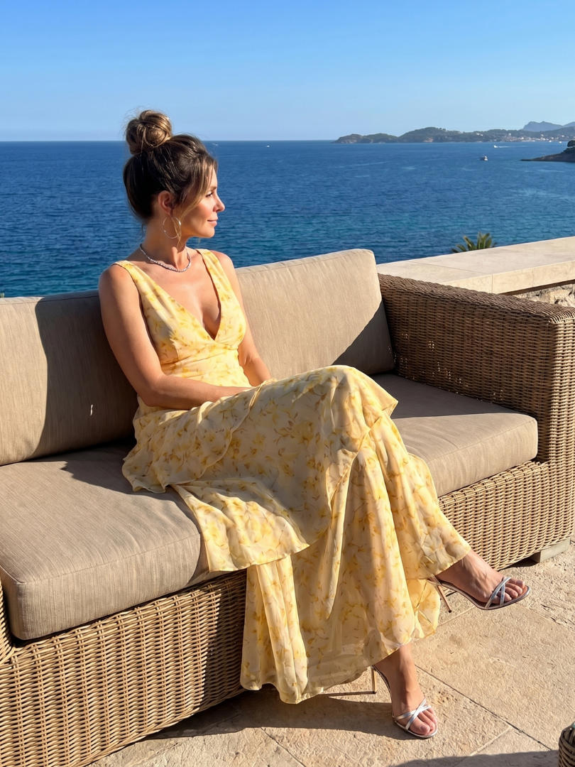 Gala | Vestido midi sin mangas con escote en V profundo y estampado pictórico